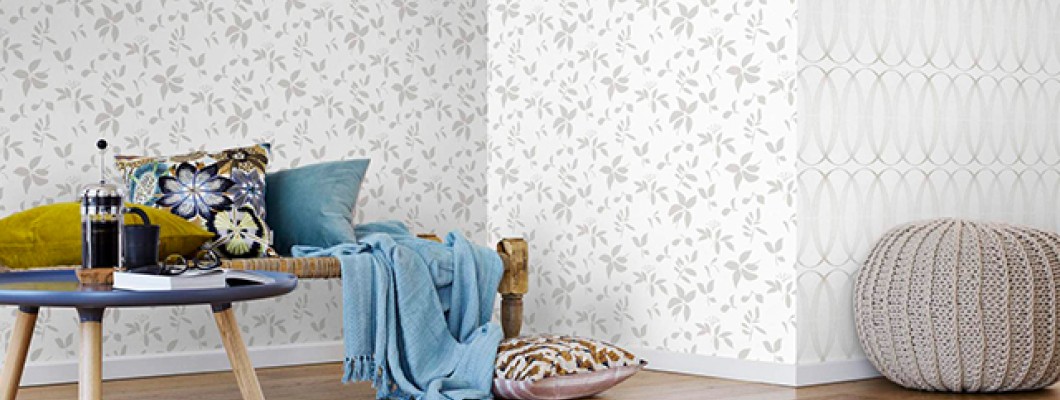 Sự kết hợp hoàn hảo giấy dán tường và sàn gỗ