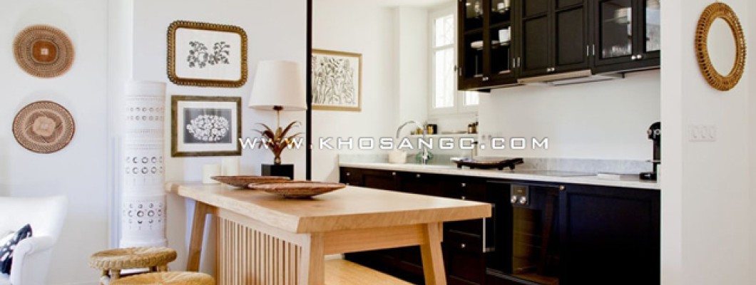 Cách dùng nhựa dán sàn có keo dán sẵn hay có keo tự dính