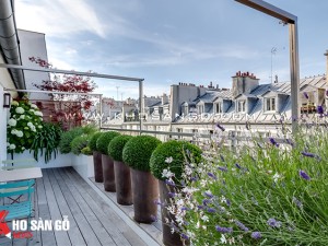 Giàn hoa gỗ ban công