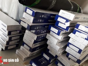 Thi công hoàn thiện sàn nhựa hèm khóa Aroma tại tòa nhà Landmark 3, Bình Thạnh