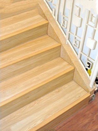 Gỗ cầu thang CT-K305 Gỗ cầu thang CT-K305