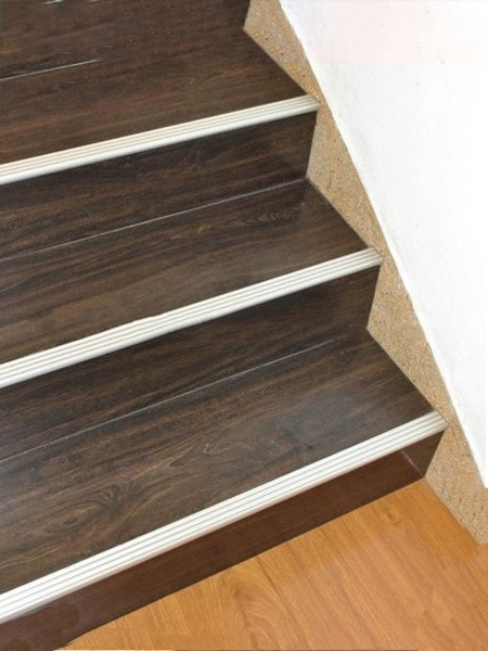 Gỗ cầu thang CT-K321 Gỗ cầu thang CT-K321