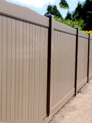 Hàng rào, cổng K8