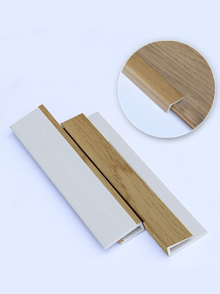 Nẹp nhựa KU204 Nẹp nhựa KU204