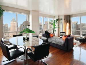 Hướng dẫn vệ sinh sàn gỗ công nghiệp cực đơn giản hiệu quả