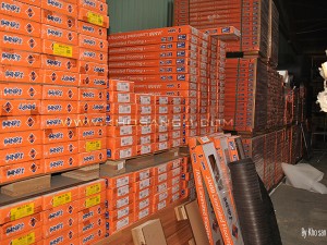 Công ty sàn gỗ - Nhà phân phối sàn gỗ tại kho sàn gỗ giá rẻ